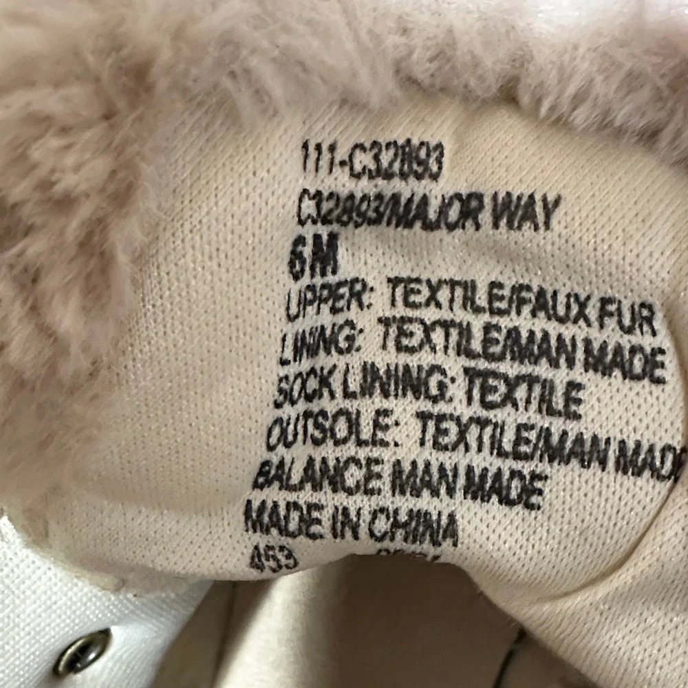 Cliffs by WHITE MOUNTAIN Cream Fur-Lined Winter Boots - Picture 7 of 8